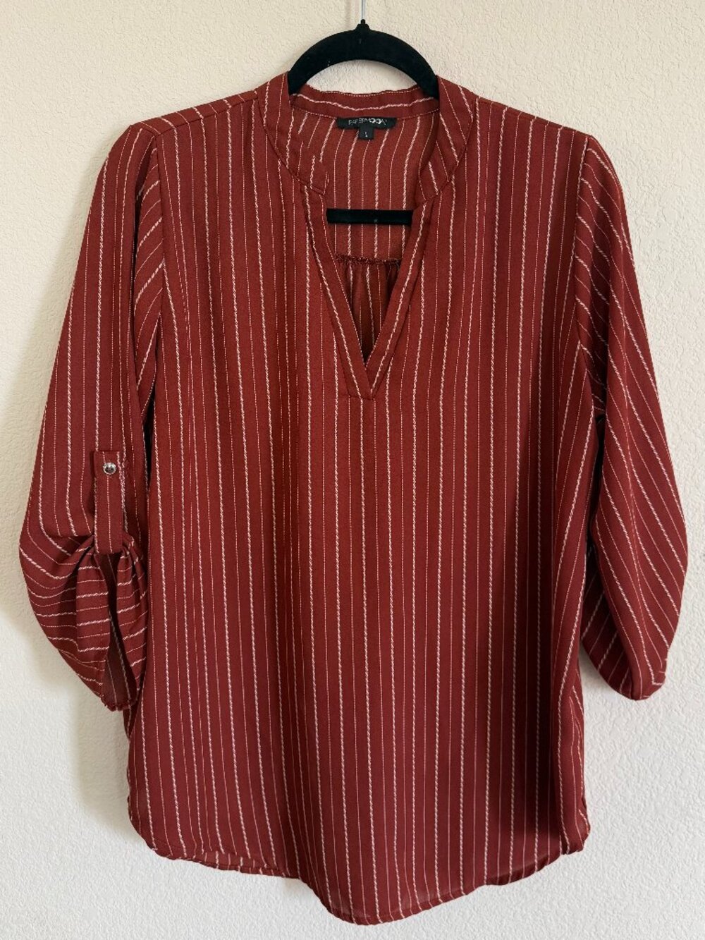 Papermoon Rust Stripe Blouse Size L Roll Tab Sleeve V Neck Boho Flowy Top